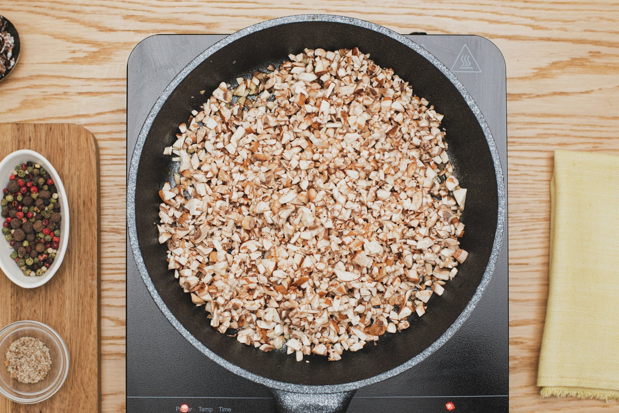 5. Sofríelos picaditos