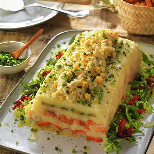 La receta tradicional de pastel de patata que aprendí de mi abuela (y lo tengo listo en menos de media hora)